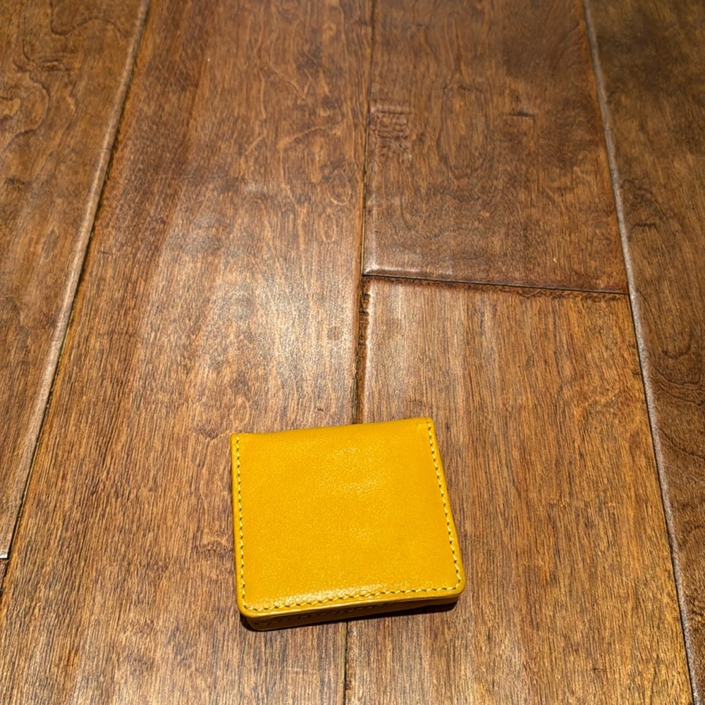 Vintage Coach leather compact holder